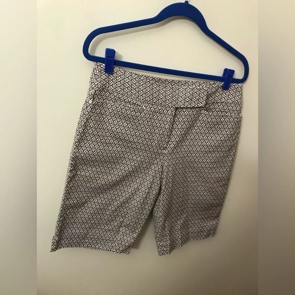 Talbots Womens Cotton Mid Rise Wide Leg All Over Print Bermuda Shorts Size 10